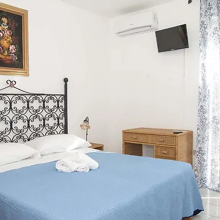 Punto Azzurro Hotel Sant'Angelo (Isola d'Ischia)